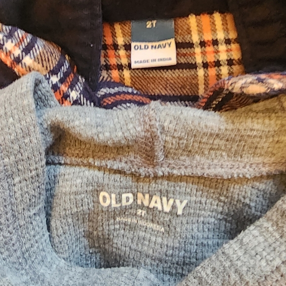 2T Plaid Flannel and Gray Kids Hoodie Bundle - Picture 5 of 15